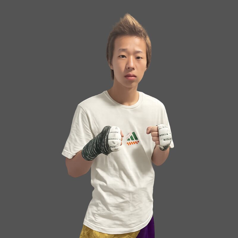 三村 英真