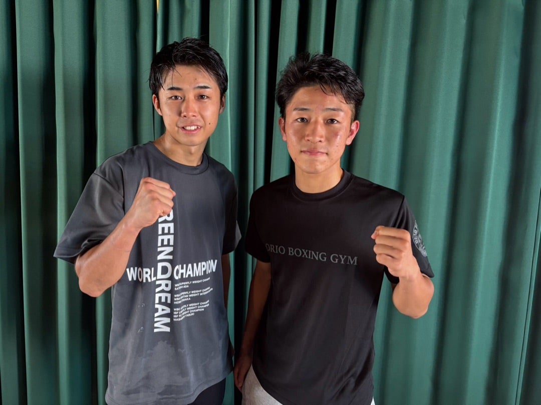 試合後の横山鋭人と花田律生選手